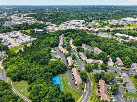 View/Area - 2358 Hidden Meadow Ln, Ballwin, MO 63021 photo 1 of 1