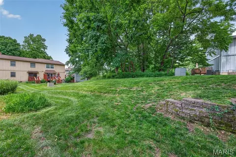 Exterior - 2358 Hidden Meadow Ln, Ballwin, MO 63021 photo 7 of 13