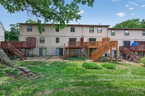 Exterior - 2358 Hidden Meadow Ln, Ballwin, MO 63021 photo 9 of 13