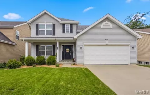 5227 Footpath Ct, Eureka, MO 63025