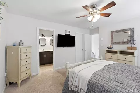 Bedroom - 5227 Footpath Ct, Eureka, MO 63025 photo 8 of 9