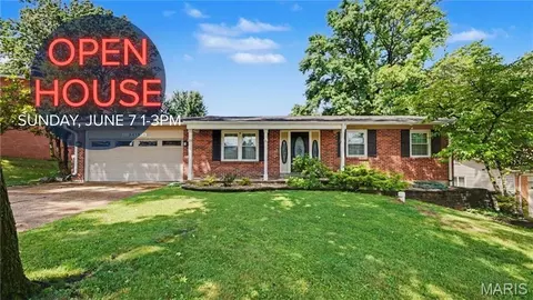 3415 Taylor Ave, Bridgeton, MO 63044