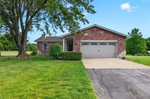 Exterior - 20741 E Deer Rdg, Warrenton, MO 63383 photo 3 of 8