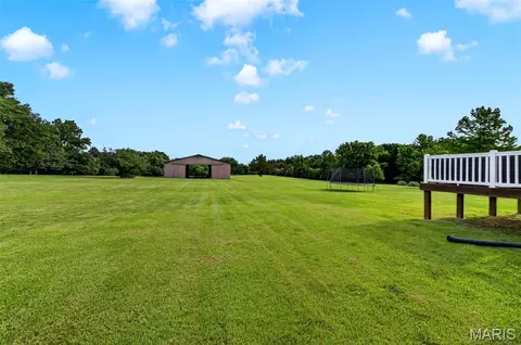 Exterior - 20741 E Deer Rdg, Warrenton, MO 63383 photo 4 of 8