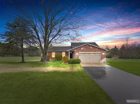 20741 E Deer Rdg, Warrenton, MO 63383