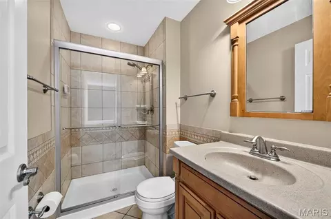 Bath - 20741 E Deer Rdg, Warrenton, MO 63383 photo 1 of 6