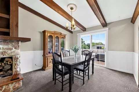 Dining - 20741 E Deer Rdg, Warrenton, MO 63383 photo 2 of 2