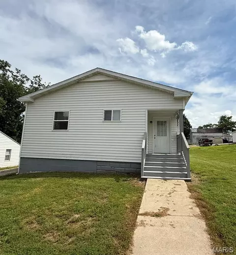 1118 W Gallatin St, Vandalia, IL 62471