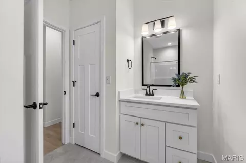 Bath - 604 Tea Olive Blvd, O'fallon, IL 62269 photo 4 of 5