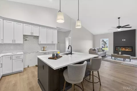 Kitchen - 604 Tea Olive Blvd, O'fallon, IL 62269 photo 2 of 2
