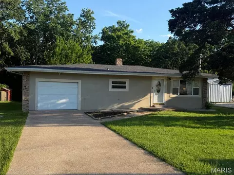 310 State Route Dd, Saint James, MO 65559