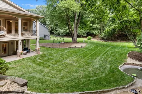 Exterior - 884 Village Brook Ct, Ballwin, MO 63021 photo 13 of 19