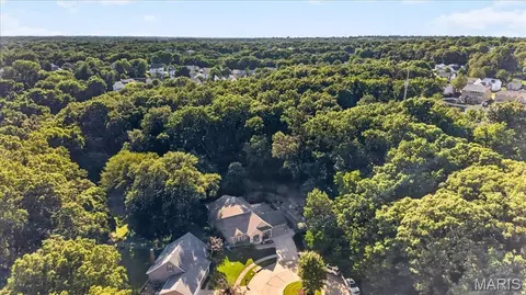 View/Area - 884 Village Brook Ct, Ballwin, MO 63021 photo 1 of 2