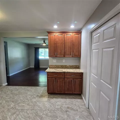 Entry Way - 602 Butler Dr, Eureka, MO 63025 photo 1 of 1