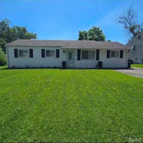 602 Butler Dr, Eureka, MO 63025