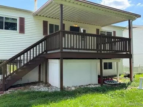 Exterior - 17 Saint Lawrence Dr, Ballwin, MO 63021 photo 7 of 21