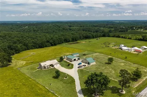 33606 State Highway Hh, Patton, MO 63662