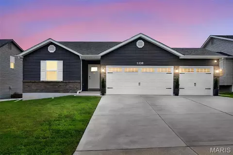 1108 Baseball Dr, Foristell, MO 63348