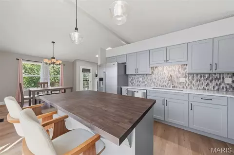 Kitchen - 33 Georgetown Cir, O'fallon, MO 63368 photo 5 of 5