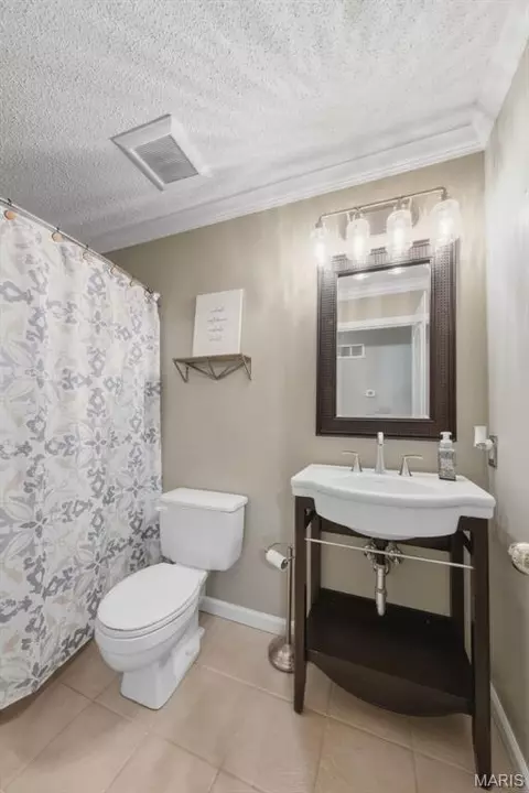 Bath - 33 Georgetown Cir, O'fallon, MO 63368 photo 3 of 3