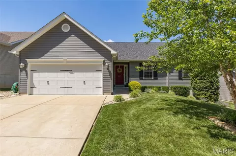 515 Amber Way Ct, Imperial, MO 63052