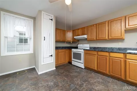 Other - 317 E 4th St, Washington, MO 63090 photo 3 of 9