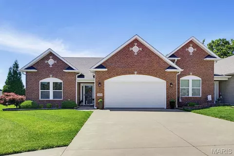 3172 Park Place Dr, Cape Girardeau, MO 63703