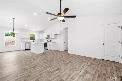 Entry Way - 1015 Samwise St, Wright City, MO 63390 photo 1 of 1