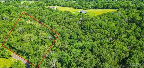 8337 Graham Rd, Cedar Hill, MO 63016