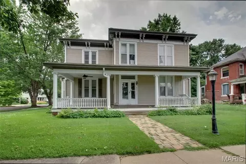 801 College St, Canton, MO 63435