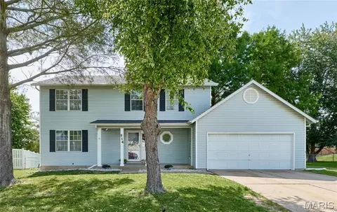 514 Deer Tracks Trl, Saint Peters, MO 63376