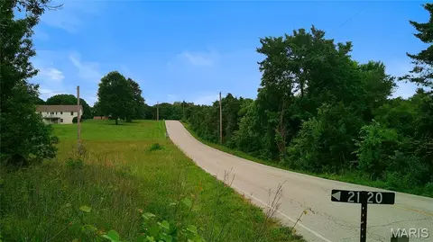 2120 4 Mile Rd, Washington, MO 63090 photo 2
