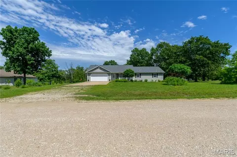 23841 Raspberry Ln, Waynesville, MO 65583