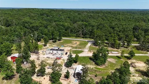11721 Highway K, Jadwin, MO 65501