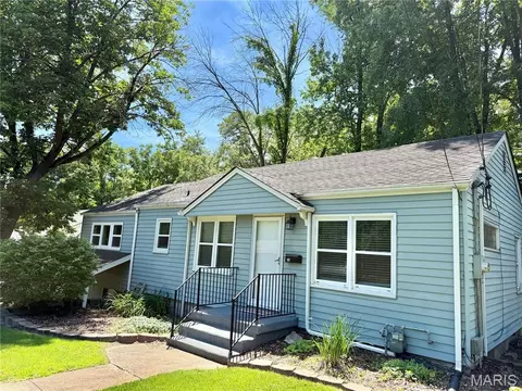 35 Mather St, Alton, IL 62002
