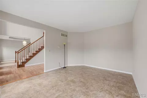 Living - 420 Rascal Xing, O'fallon, MO 63366 photo 1 of 10