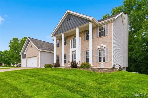 Exterior - 420 Rascal Xing, O'fallon, MO 63366 photo 3 of 10