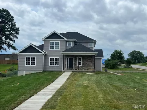 106 Highview Dr, Ballwin, MO 63011