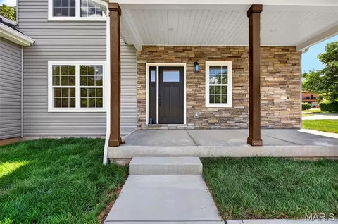 Exterior - 106 Highview Dr, Ballwin, MO 63011 photo 7 of 7