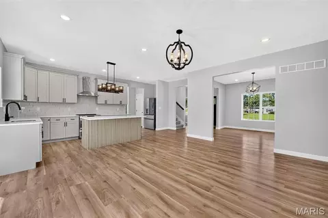Other - 106 Highview Dr, Ballwin, MO 63011 photo 3 of 10