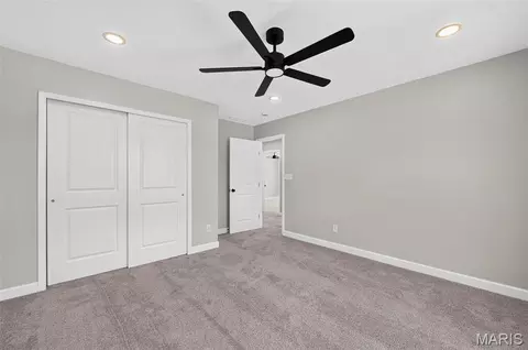 Bedroom - 106 Highview Dr, Ballwin, MO 63011 photo 6 of 10