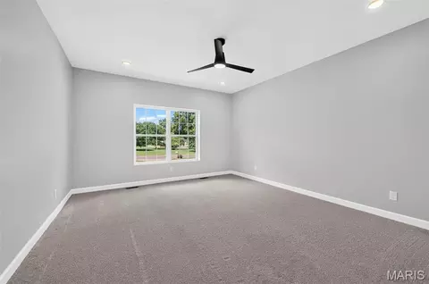 Bedroom - 106 Highview Dr, Ballwin, MO 63011 photo 1 of 10