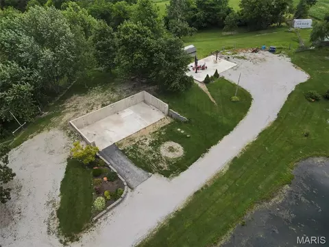7112 Fields Dr, Moro, IL 62067 photo 20
