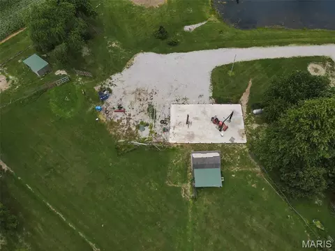 7112 Fields Dr, Moro, IL 62067 photo 16