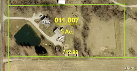 7112 Fields Dr, Moro, IL 62067 photo 2
