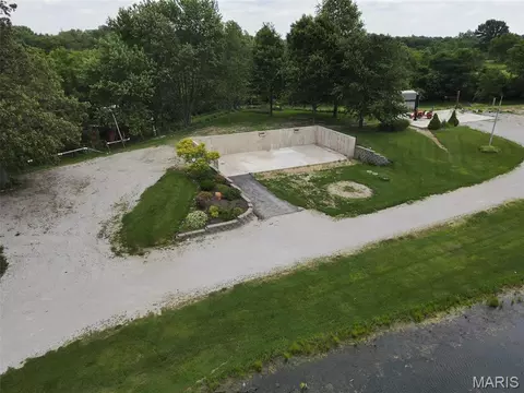 7112 Fields Dr, Moro, IL 62067 photo 25