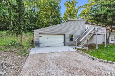 Other - 635 Castlewood Dr, Ballwin, MO 63021 photo 2 of 10