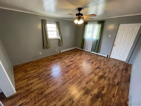 Living - 210 N 4th St, Benld, IL 62009 photo 2 of 4