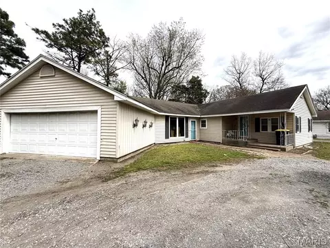 Exterior - 305 Centre St, Cooter, MO 63839 photo 2 of 4