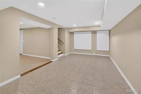 Living - 250 Corvette Rose Ln, Jackson, MO 63755 photo 1 of 3